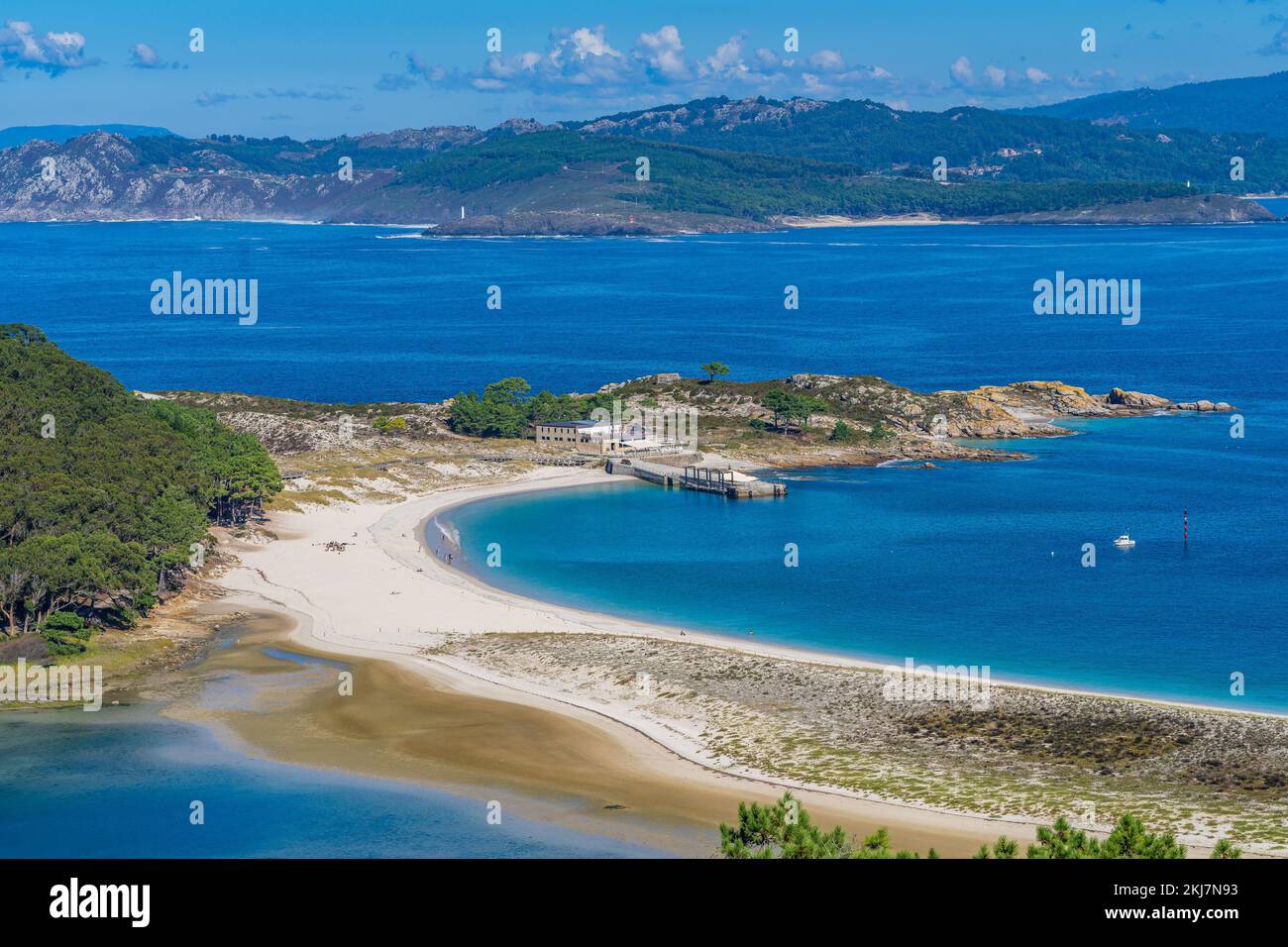beautiful-rodas-beach-in-las-islas-cies-in-galicia-spain-stock-photo