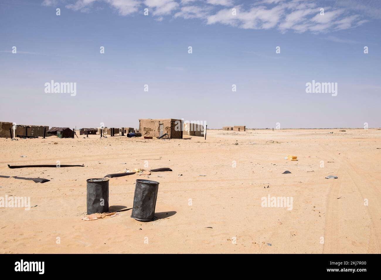 Mauritania, Inal, village in the desert Stock Photo Alamy