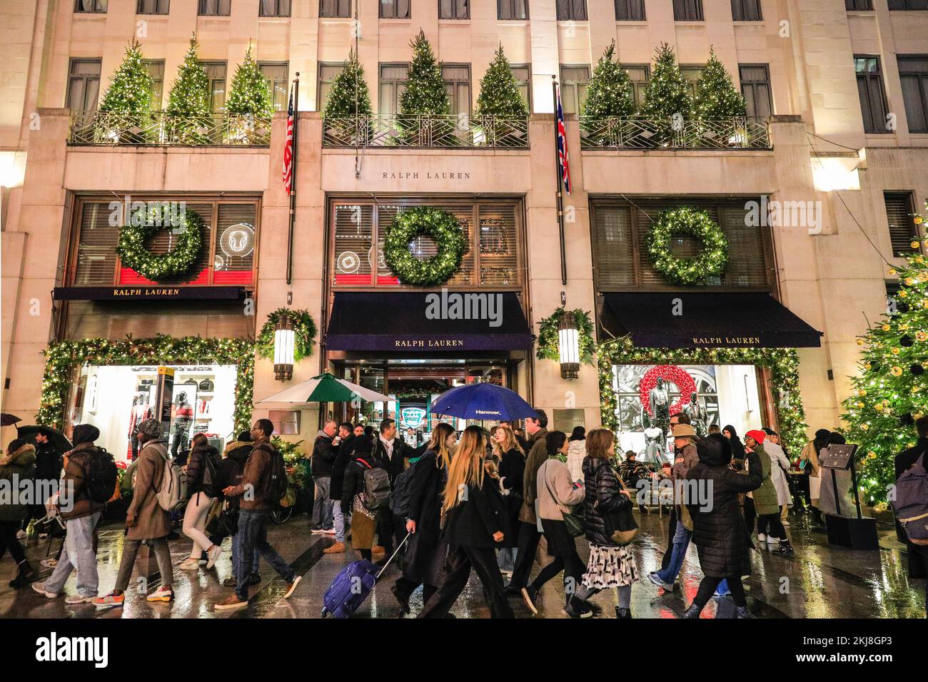 London, UK. 24th Nov, 2022. Christmas trees and decor attract many