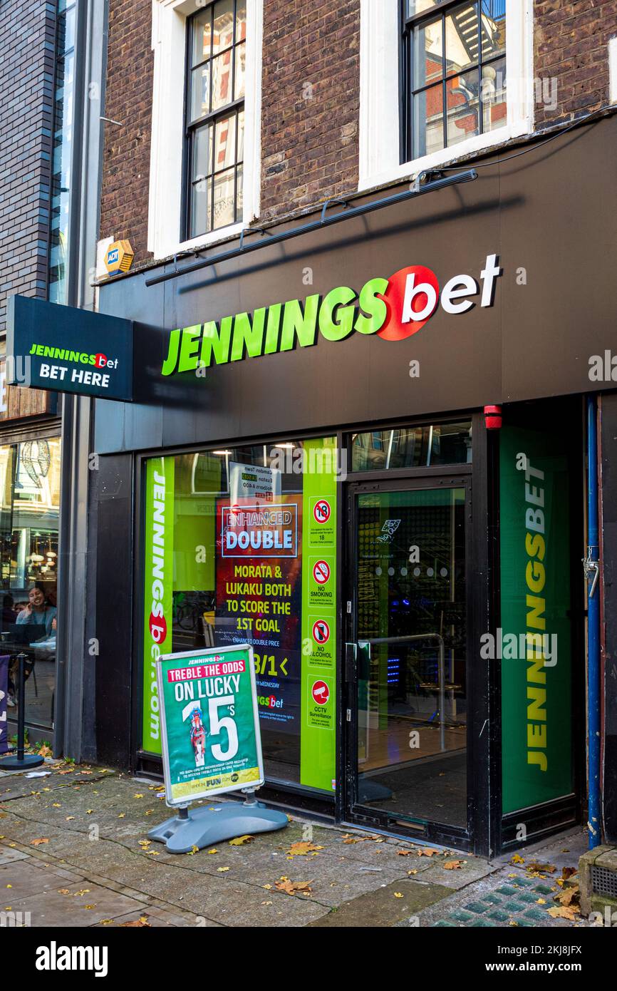 JennningsBet Bookmakers - JenningsBet bookies shop in Newmarket. JenningsBet claim to be the biggest independent retail bookmaker in the UK. 100 store Stock Photo