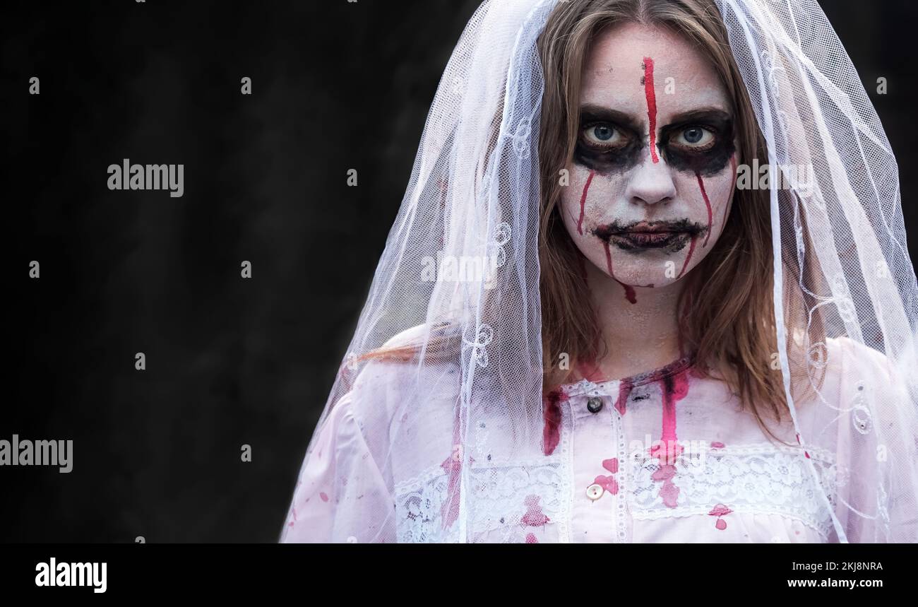 Zombie Bride Dress for Women -  Canada