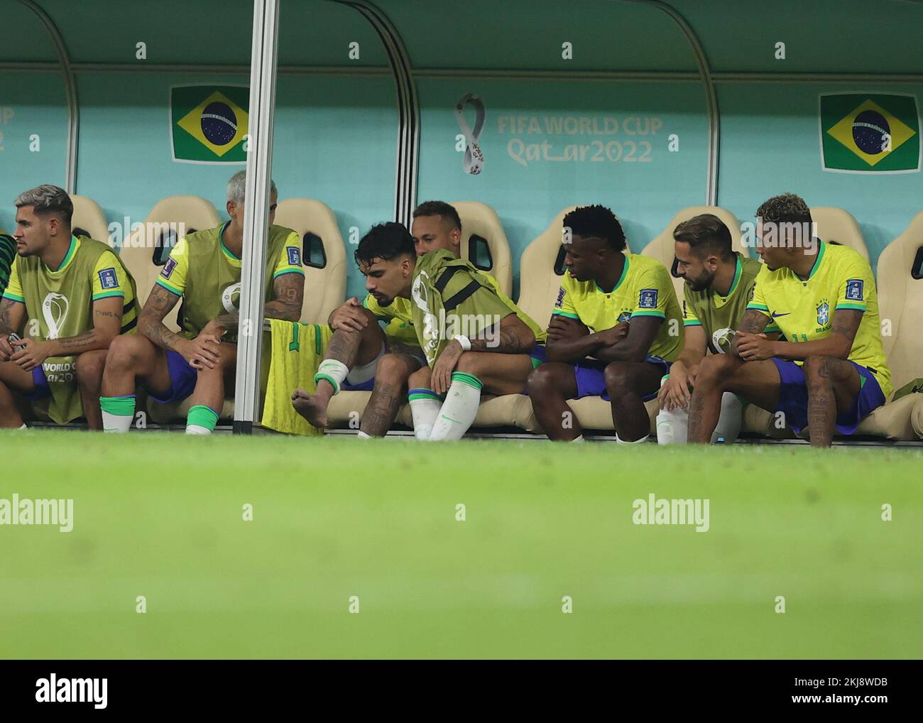 Lusail Iconic Stadium, Lusail, Qatar. 24th Nov, 2022. FIFA World Cup Football, Brazil versus Serbia; Brazil players looking at the injured Neymar of Brazil from the dugout Credit: Action Plus Sports/Alamy Live News Stock Photo