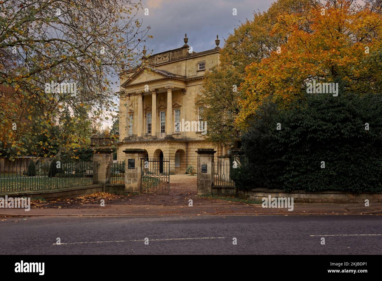 Autumn in Sydney Gardens Bath Stock Photo Alamy