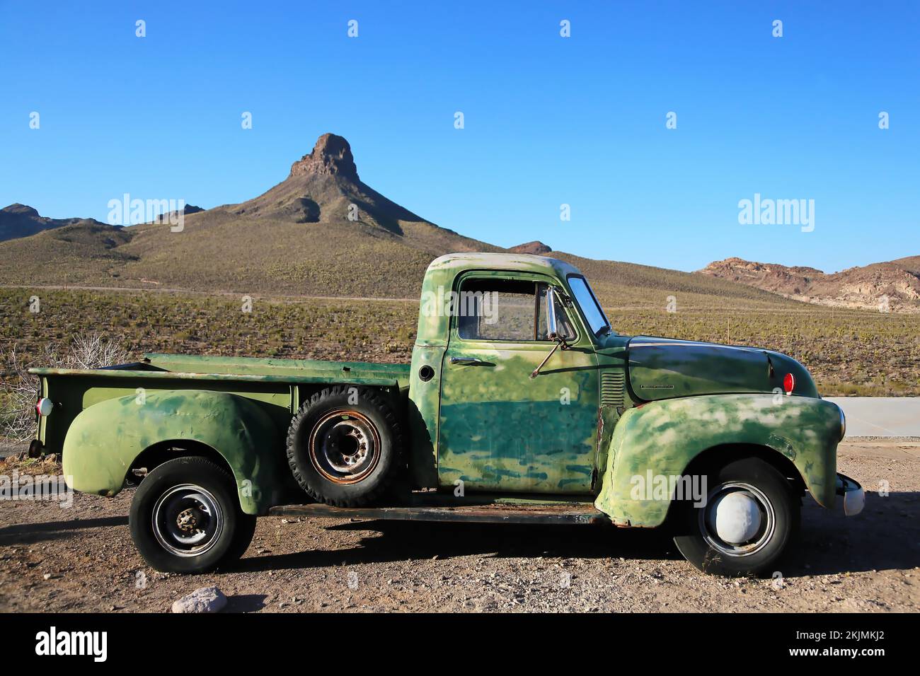 Cool Springs Station on historic Route 66 with a view of the pickup. Oatman, Golden Valley, Arizona, USA, North America Stock Photo