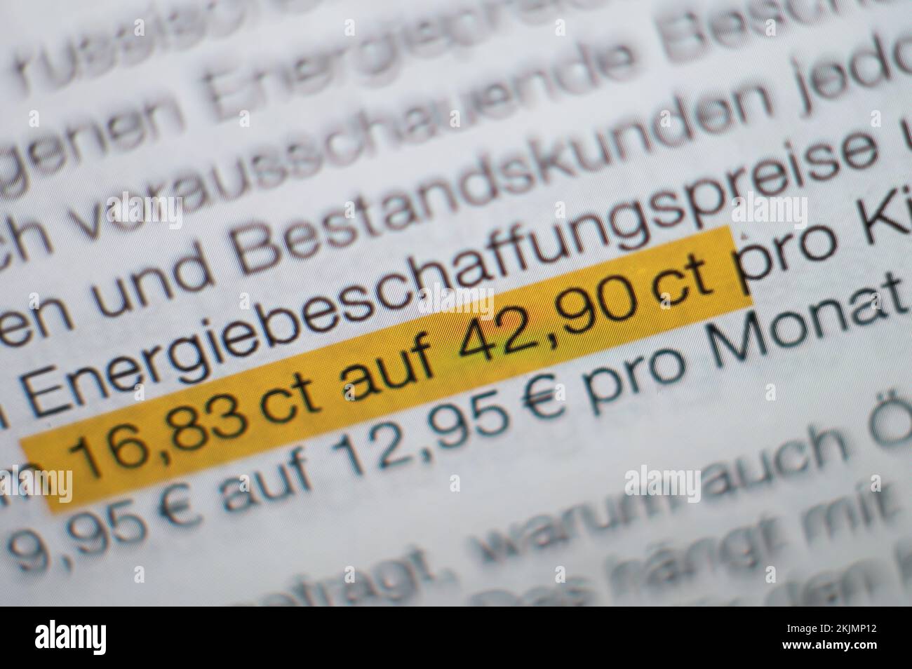 25 November 2022, Hessen, Frankfurt/Main: A notice from an energy supplier states an increase of '16.83 ct to 42.90 ct' per kilowatt hour. Many electricity suppliers are increasing prices from January. Photo: Sebastian Gollnow/dpa Stock Photo