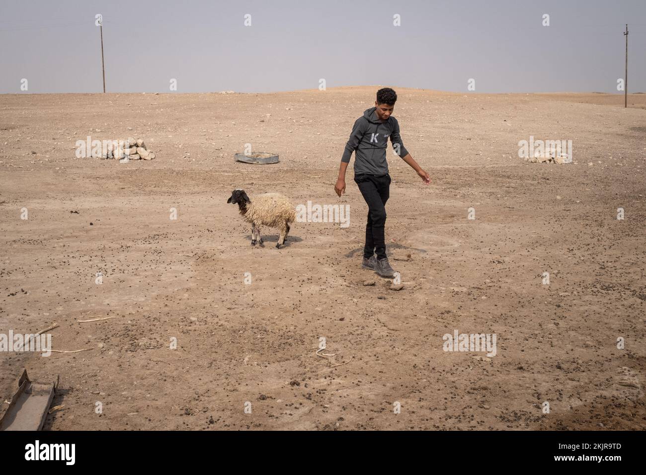 Iraq, Ninawa province, Tall Afar on 2022-10-17. Report on explosive remnants of war in Iraq, one of the most contaminated countries in the world after Stock Photo
