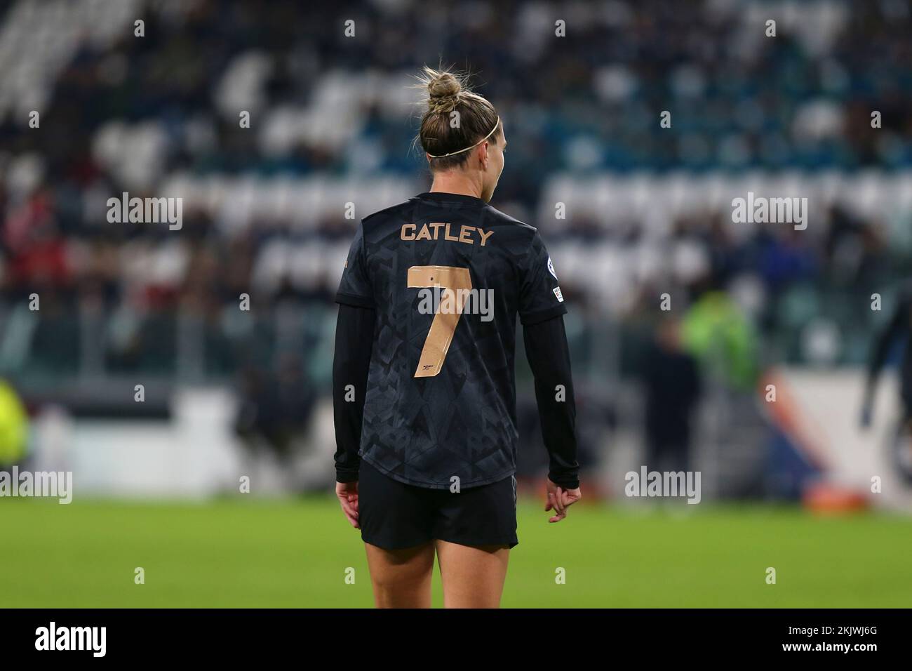 TURIN, ITALY, 24 NOVEMBER 2022. Steph Catley of Arsenal Women  during the UWCL match (Group C) between Juventus Women FC and Arsenal Women FC on November 24, 2022 at Allianz Stadium in Turin, Italy.  Credit: Massimiliano Ferraro/Alamy Live News Stock Photo