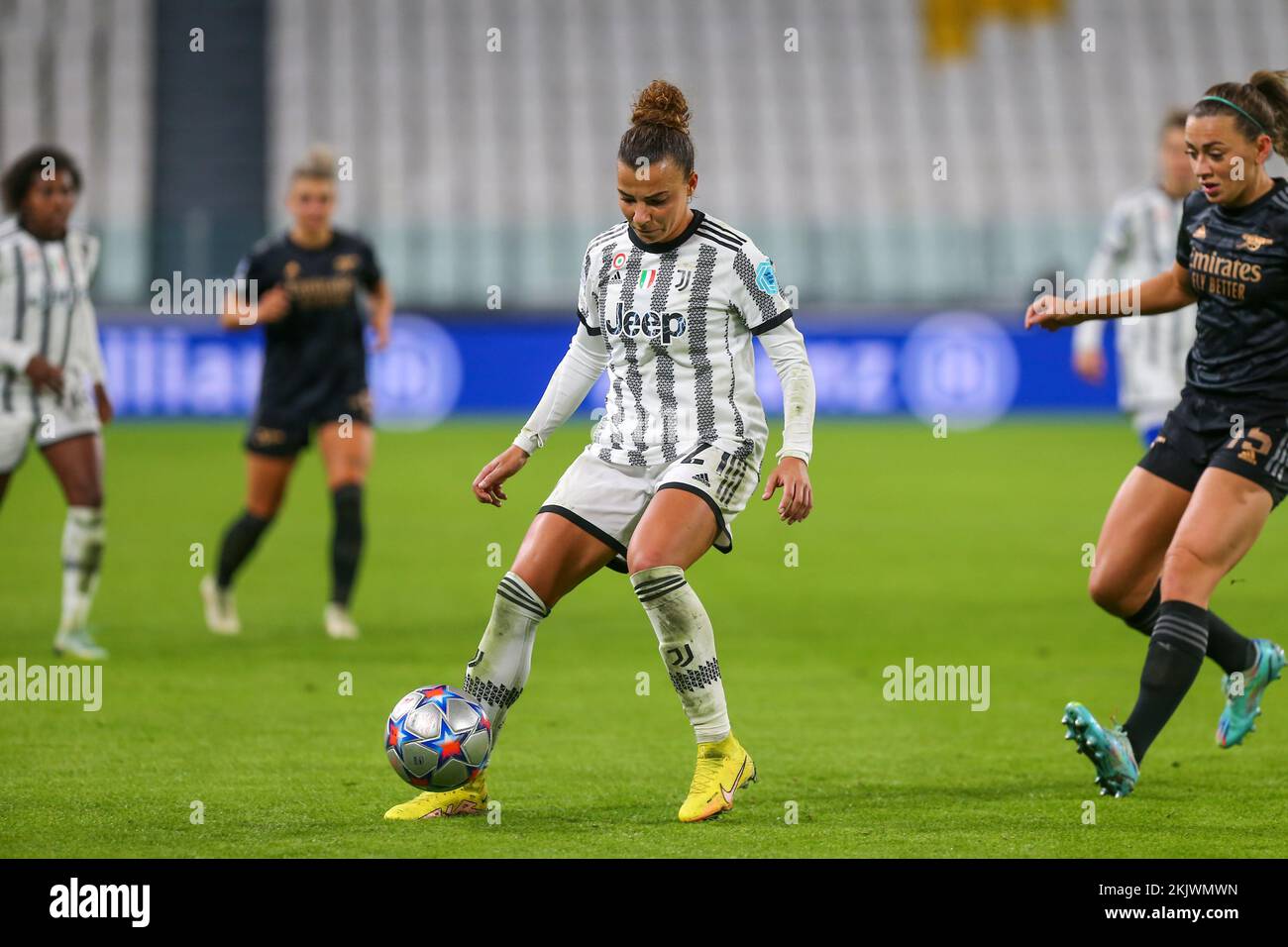 TURIN, ITALY, 24 NOVEMBER 2022. Arianna Caruso of Juventus Women  during the UWCL match (Group C) between Juventus Women FC and Arsenal Women FC on November 24, 2022 at Allianz Stadium in Turin, Italy.  Credit: Massimiliano Ferraro/Alamy Live News Stock Photo