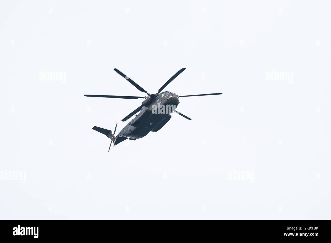 Rottweil, Germany. 25th Nov, 2022. A Bundeswehr helicopter of the type Sikorsky CH-53 flies over Rottweil. Credit: Silas Stein/dpa/Alamy Live News Stock Photo