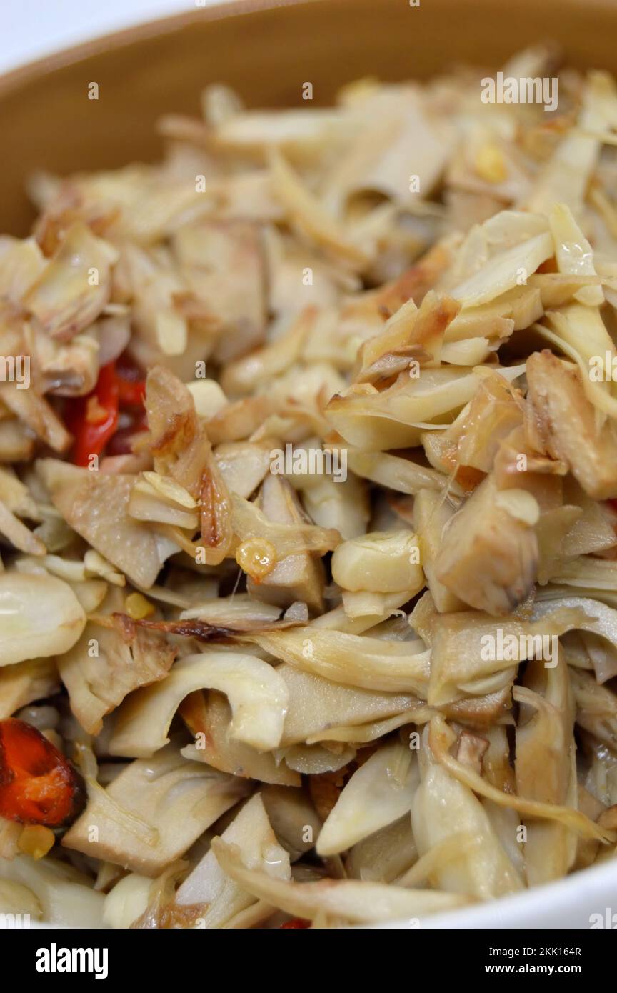What is jackfruit and how do you eat it hi res stock photography and