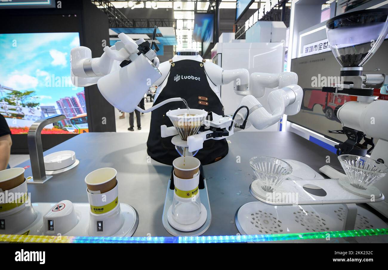 Shenzhen, China's Guangdong Province. 15th Nov, 2022. A robot makes coffee at the 24th China Hi-Tech Fair (CHTF) in Shenzhen, south China's Guangdong Province, Nov. 15, 2022. Credit: Mao Siqian/Xinhua/Alamy Live News Stock Photo