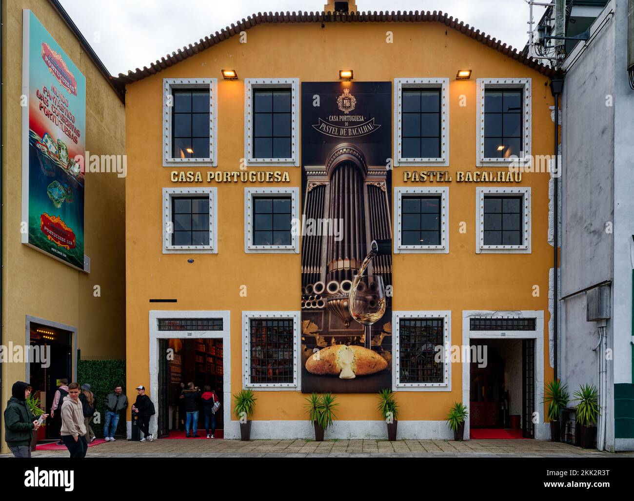 Front view of Casa Portuguesa do Pastel de Bacalhau, Riverside, Gaia, Porto, Portugal Stock Photo