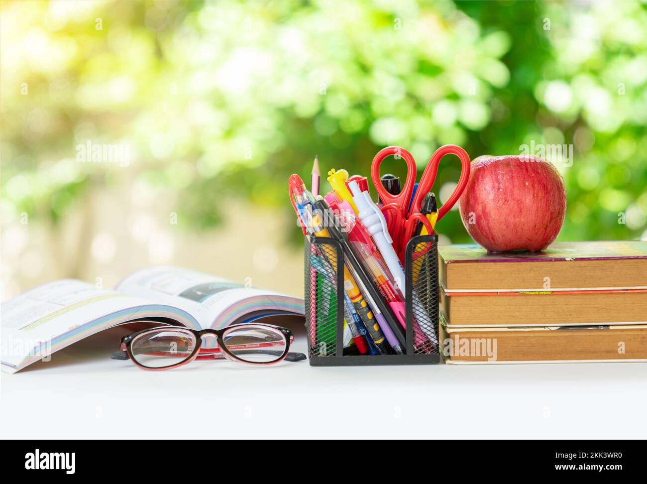 School supplies near blackboard hi-res stock photography and images - Alamy