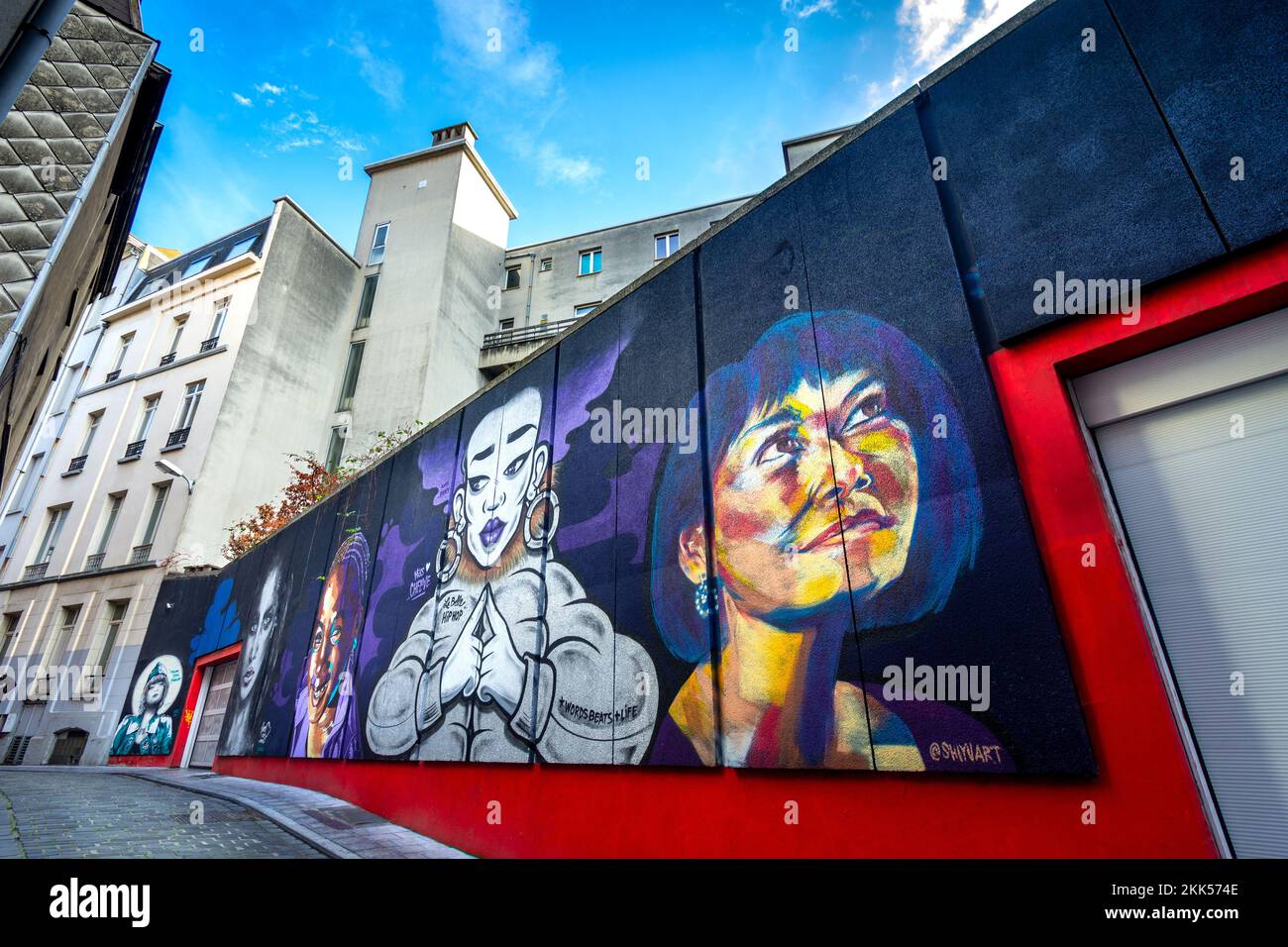 Street art in center of Brussels, Belgium Stock Photo Alamy