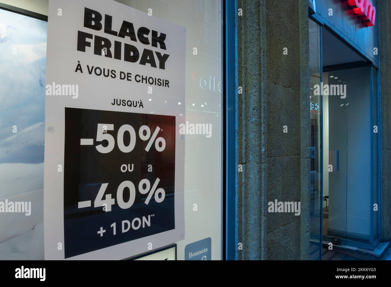 Black Friday promotion at a store in Aix-en-Provence, strong offers at -50 or 40% Stock Photo