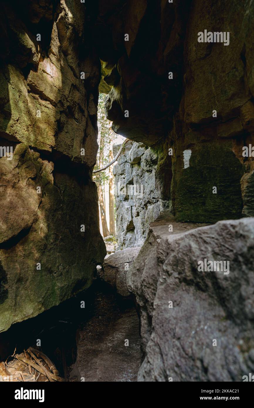 Hole in the Wall, Limehouse Conservation Area, Ontario Stock Photo Alamy