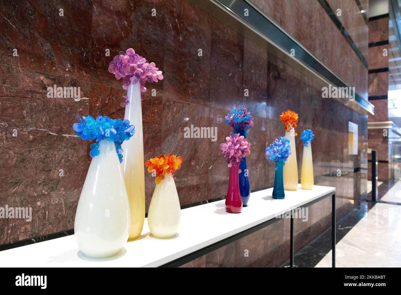 'Enchanted' glass sculptures by Louis Thompson as part of the Ebb & Flow exhibition at One Canada Square, Summer Lights Festival, Canary Wharf, London Stock Photo