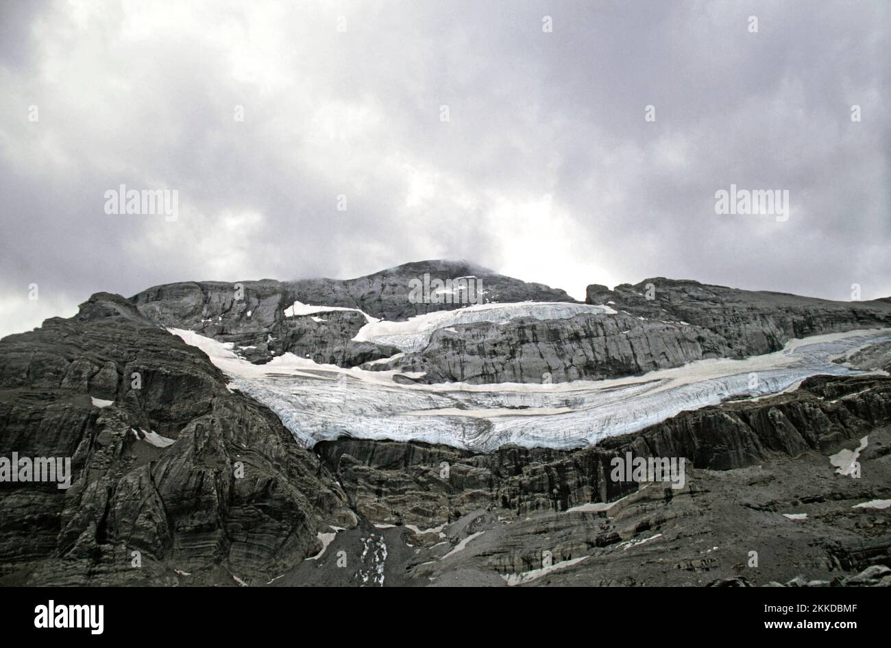 glaciar del monte perdido,parque nacional de ordesa,pirineo,cambio climático,calentamiento global, Stock Photo