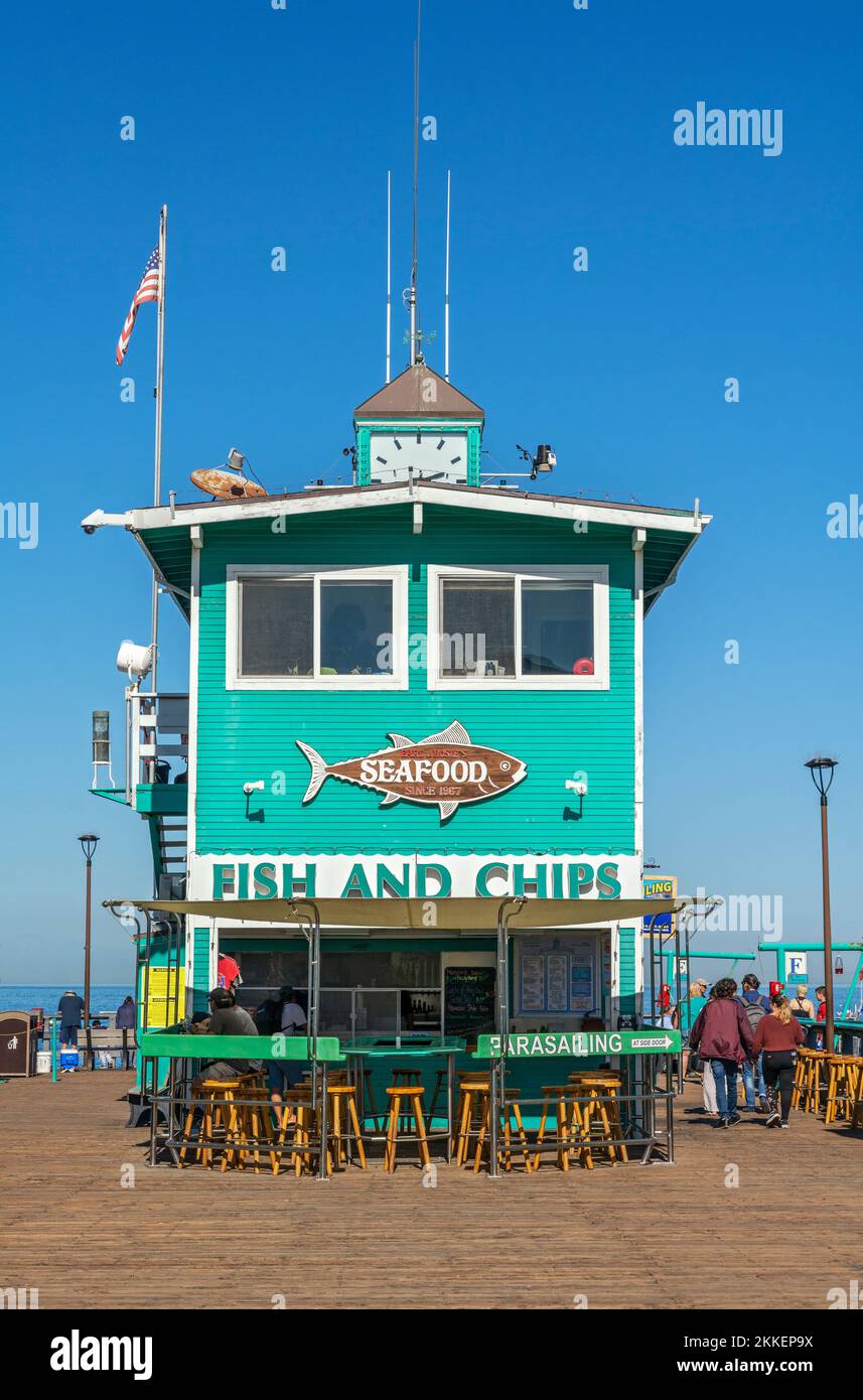 California, Catalina Island, Avalon Harbor, Green Pleasure Pier, seafood restaurant Stock Photo