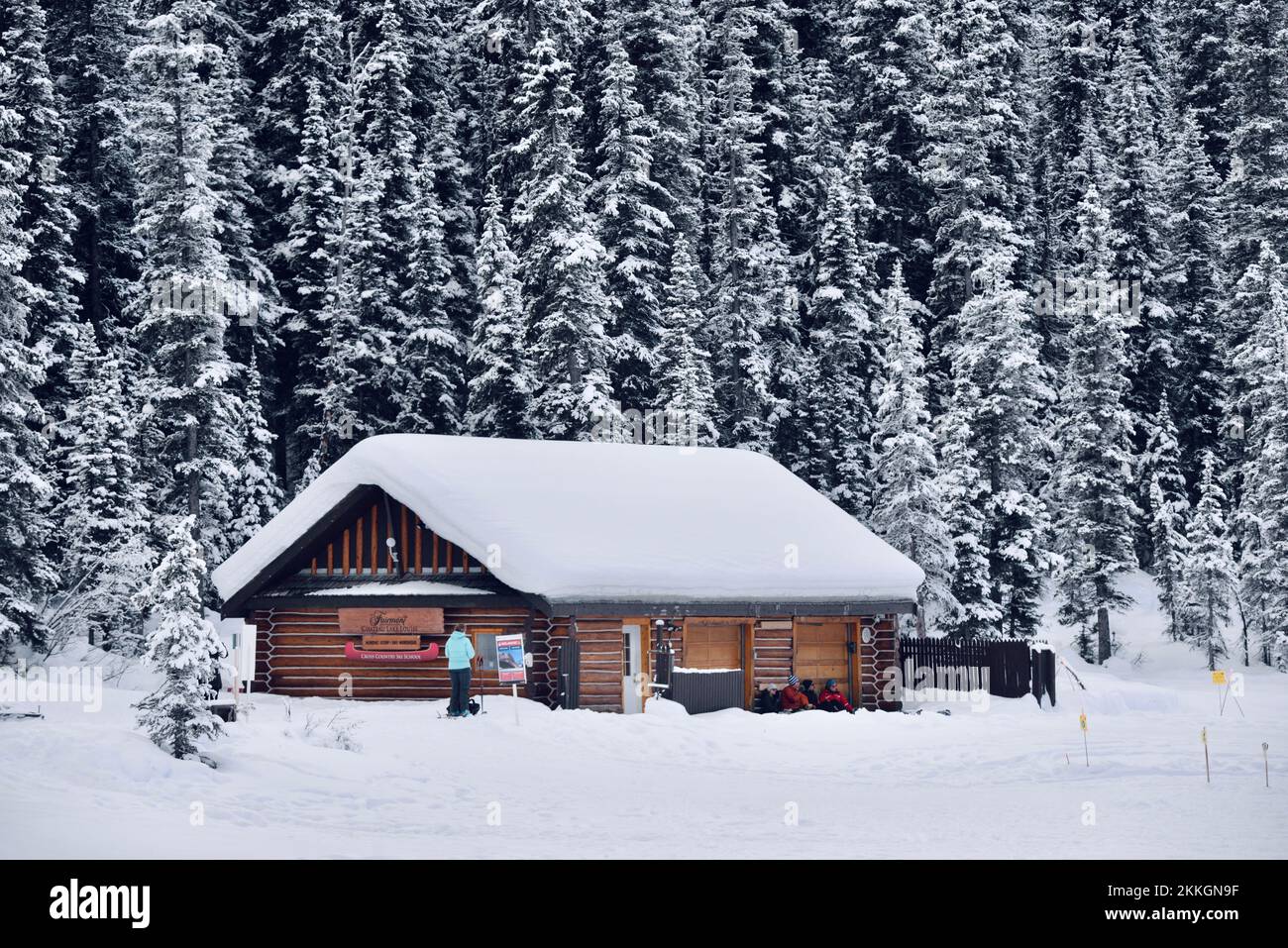Beautiful winter views of iconic Lake Louise Stock Photo - Alamy