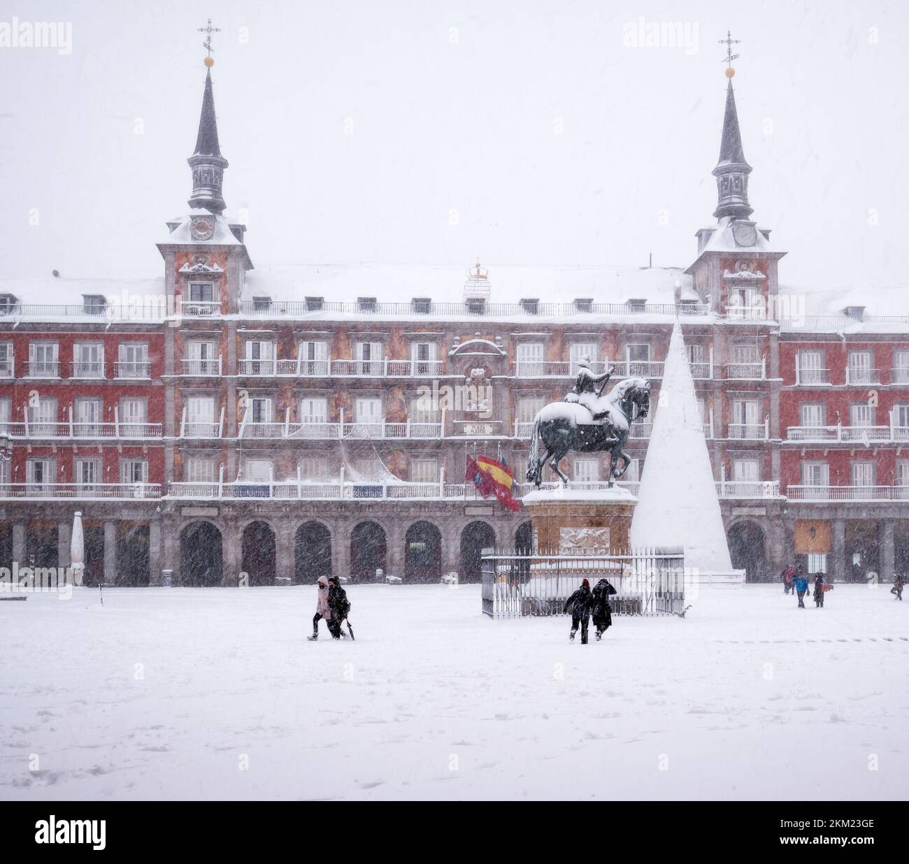 Plaza mayor madrid navidad hi-res stock photography and images - Alamy