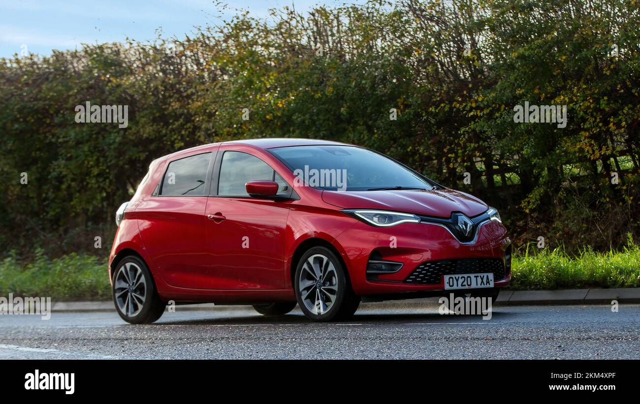 Renault zoe ze 50 electric hi res stock photography and images Alamy