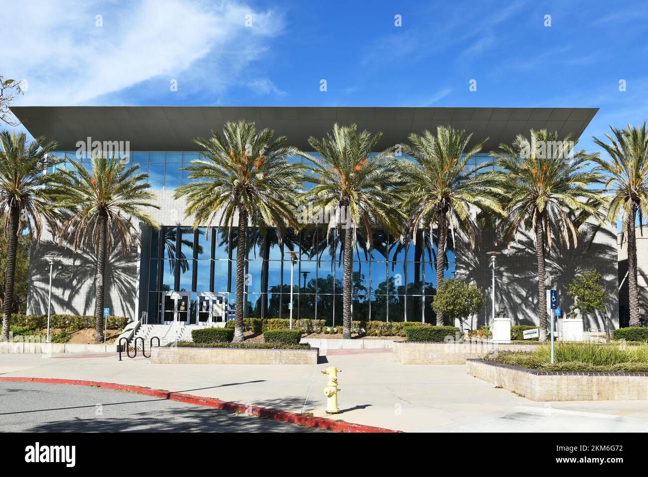 ORANGE, CALIFORNIA - 25 NOV 2022: The Administration Building on the Campus of Santiago Canyon College. Stock Photo