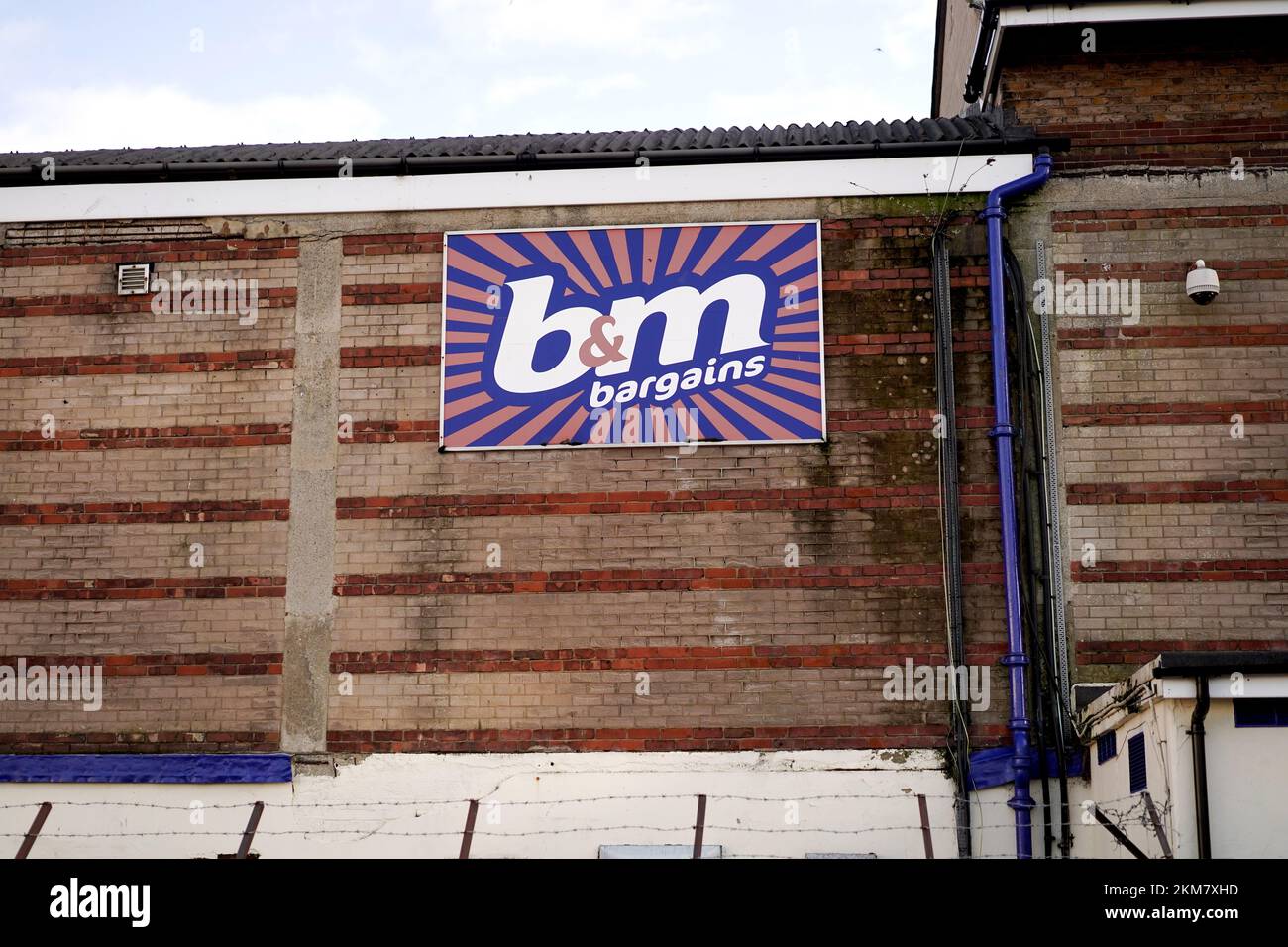 B&M home store logo sign at rear of store Stock Photo Alamy