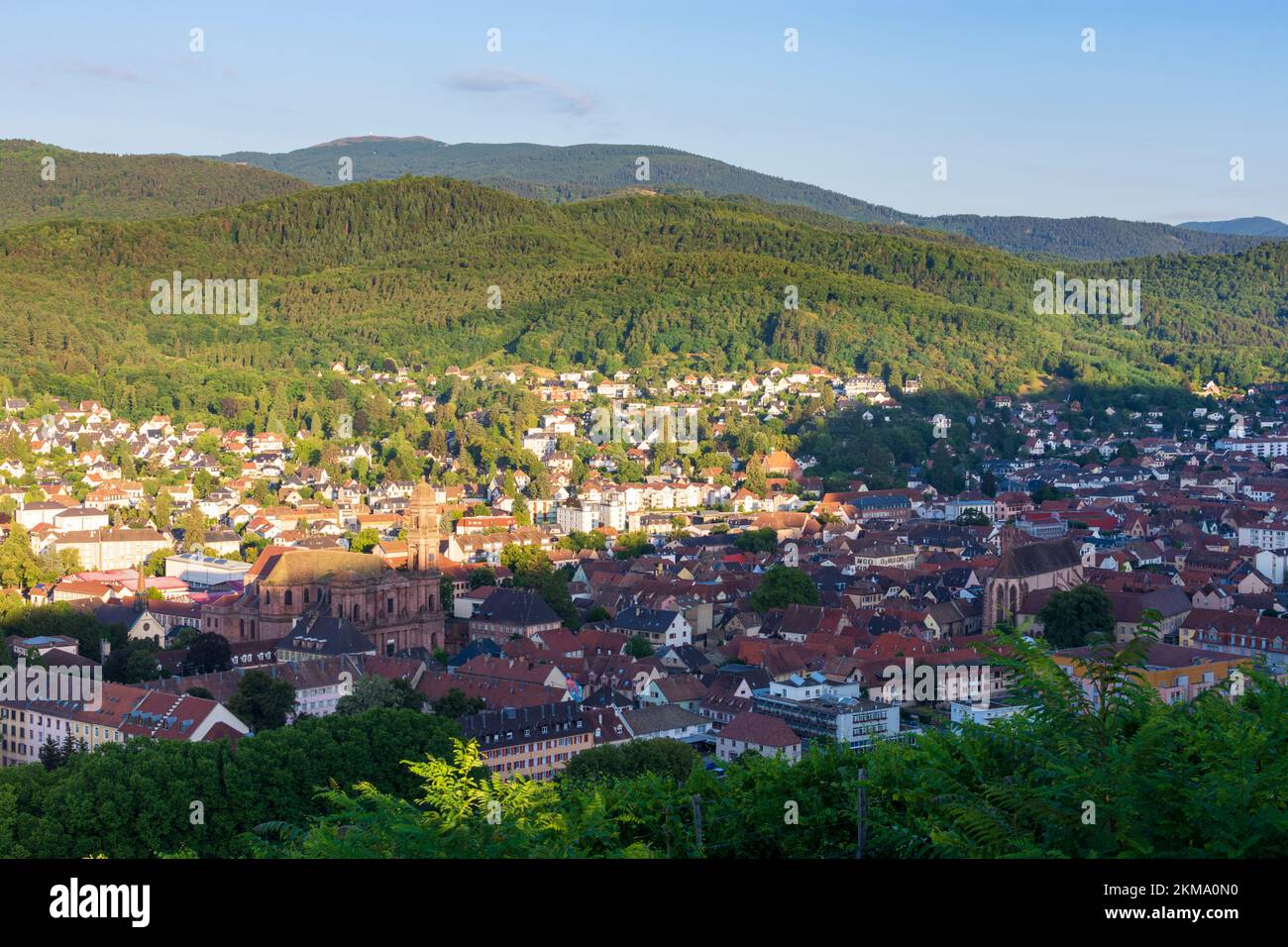guebwiller-gebweiler-view-to-guebwiller-gebweiler-vineyard-in