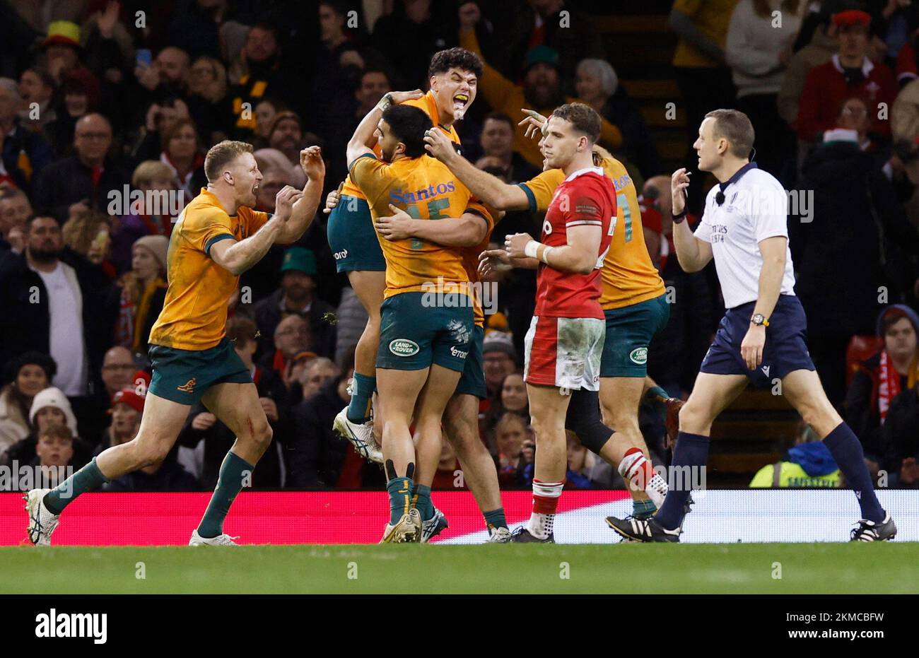 Rugby Union - International - Wales v Australia - Principality Stadium, Cardiff, Wales, Britain - November 26, 2022 Australia players celebrate after the match Action Images via Reuters/Andrew Couldridge Stock Photo