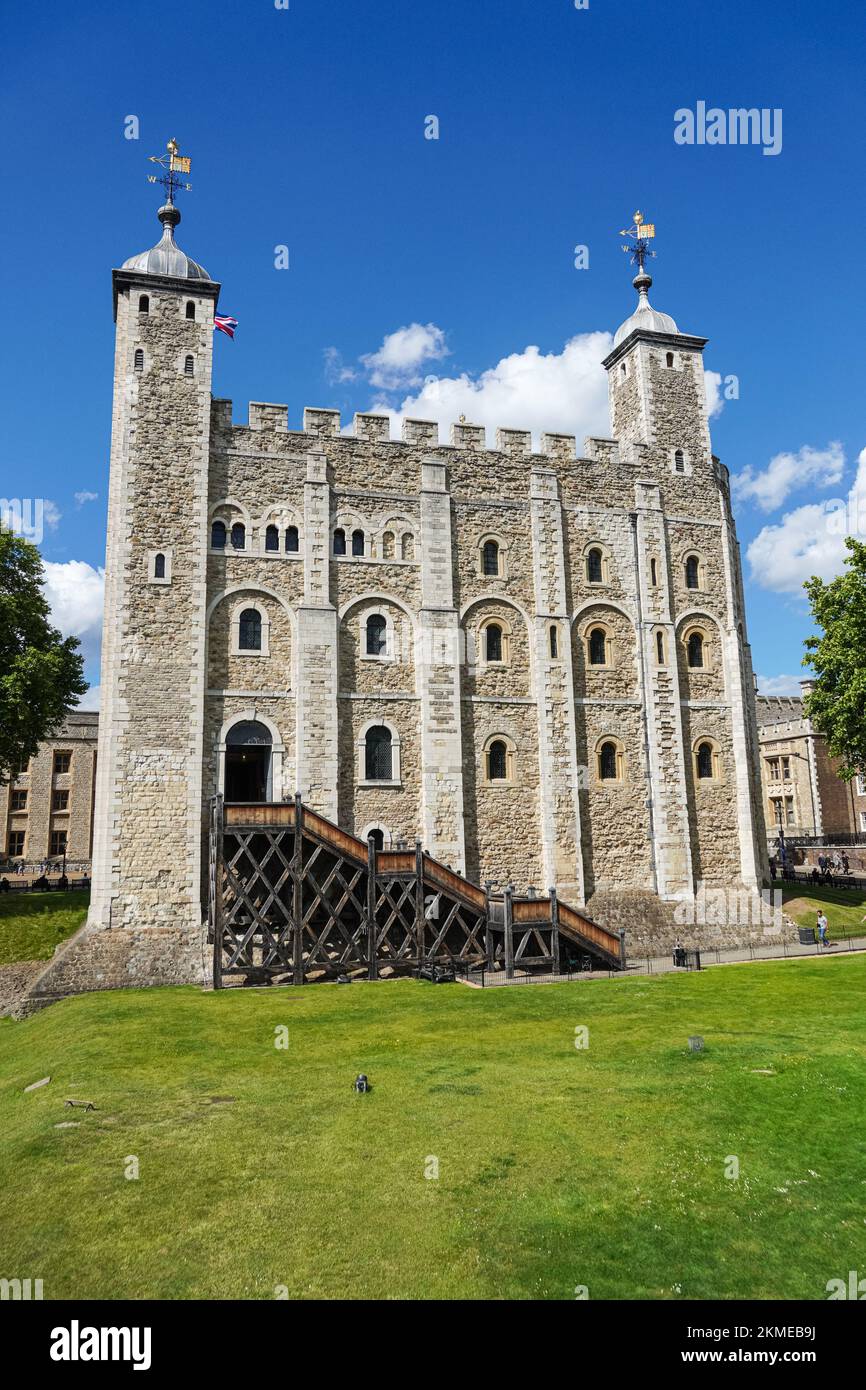 The White Tower at the Tower of London, London England United Kingdom UK Stock Photo