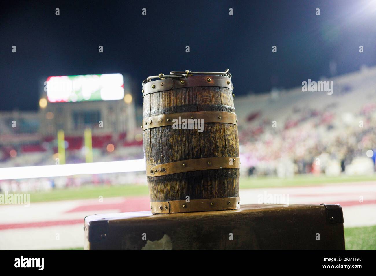 Football oaken bucket hires stock photography and images Alamy