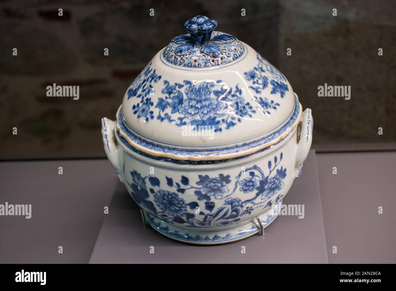 FIne examples of bowls from Ottoman Palace ceramic collection Stock