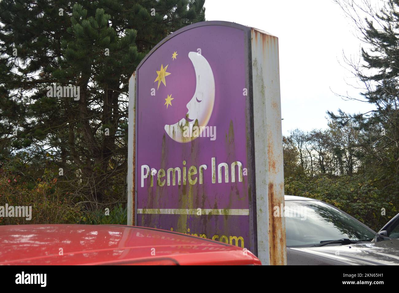 Old Premier Inn Sign in Bridgend, Wales, United Kingdom. 20th November 2022. Stock Photo