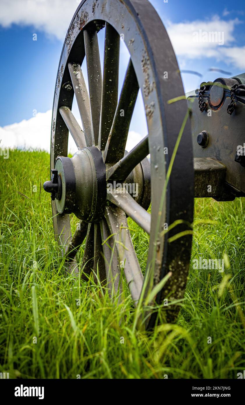 A vertical of a cannon in the Military Park in Vicksburg, Mississippi