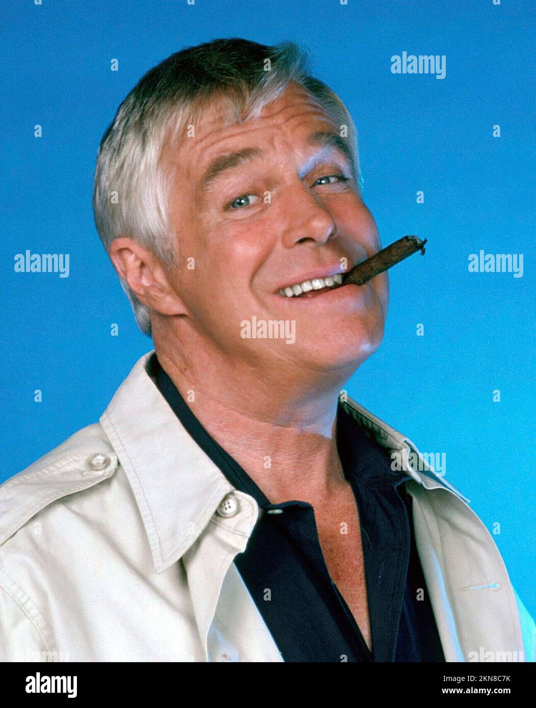 GEORGE PEPPARD in THE A-TEAM (1983), directed by STEPHEN J. CANNELL and FRANK LUPO. Credit: STEPHEN J. CANNELL PRODUCTIONS/UNIVERSAL TV / Album Stock Photo