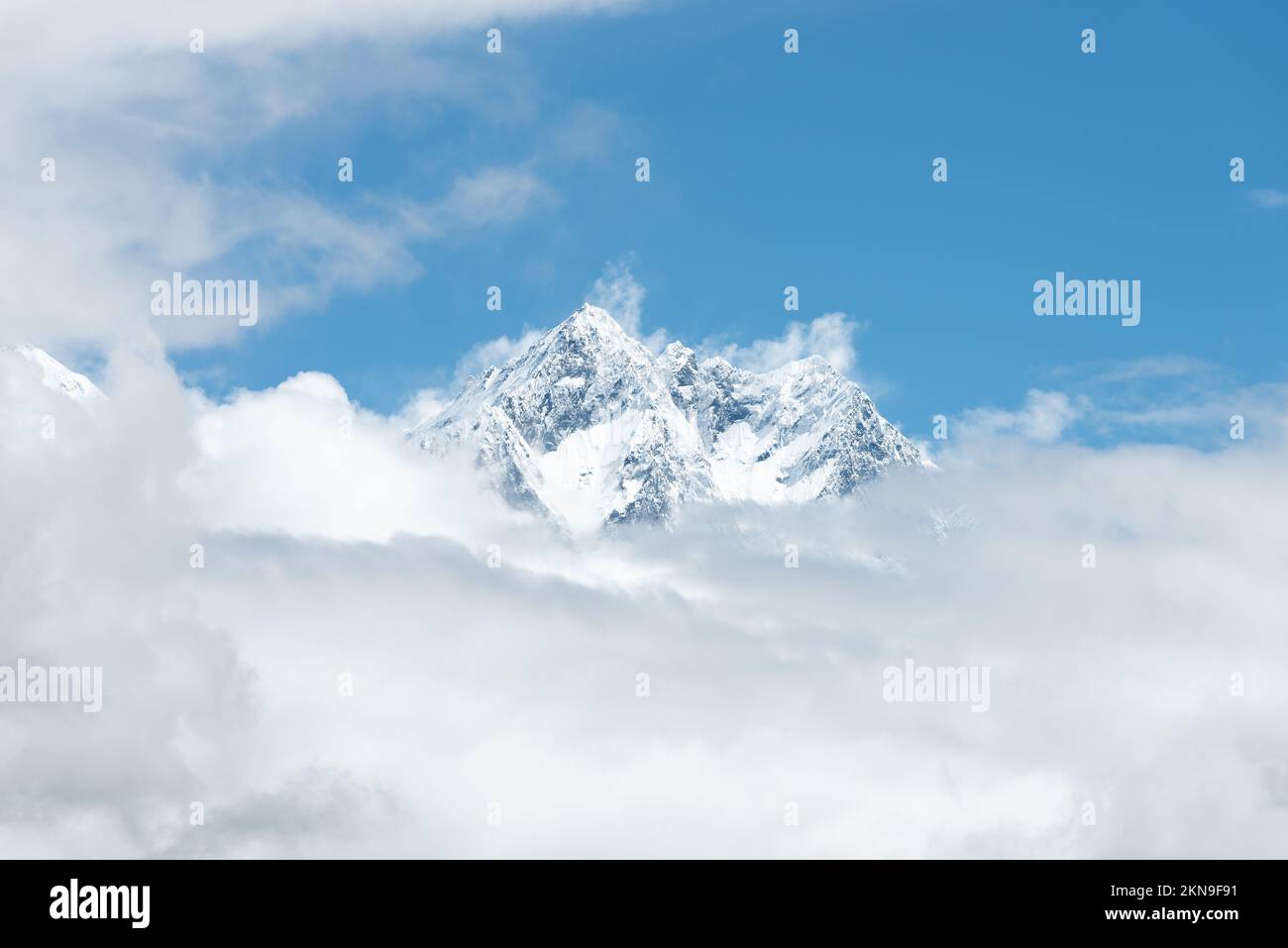 Everest mountain, Nepal Stock Photo - Alamy