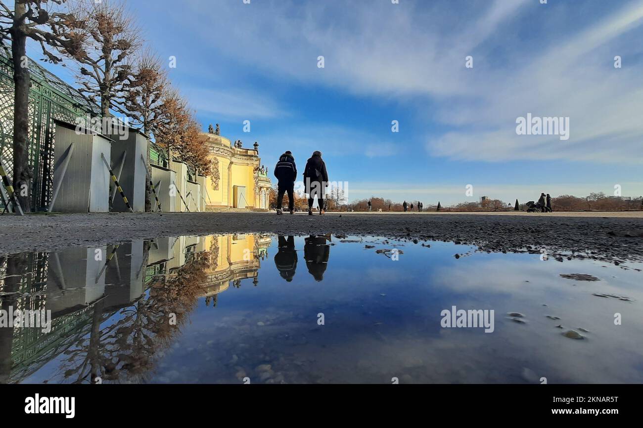 Potsdam, Germany. 27th Nov, 2022. Visitors take a walk in Sanssouci Park on the first day of