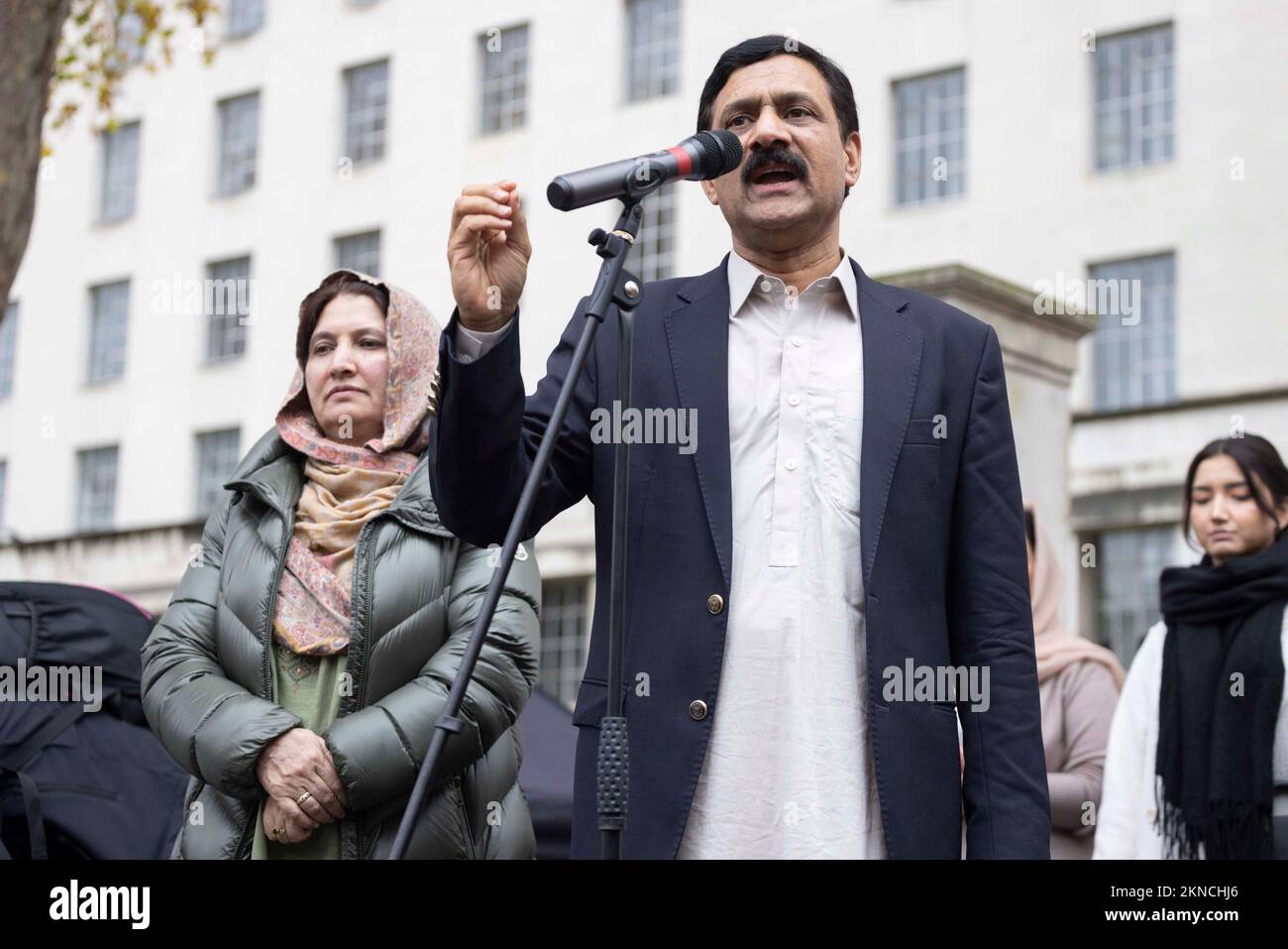 Toor pekai yousafzai hi-res stock photography and images - Alamy