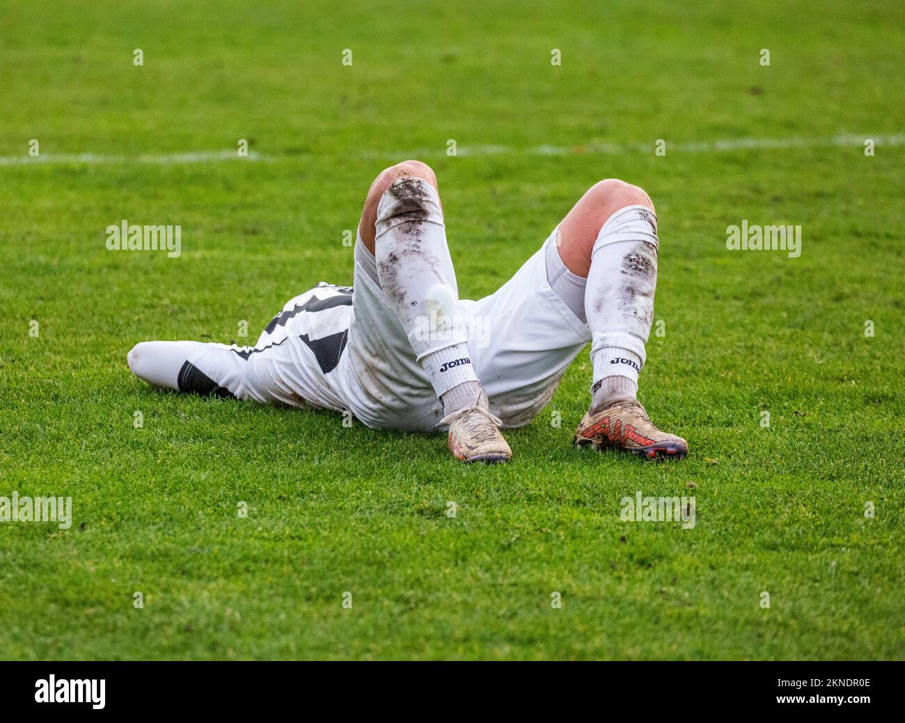 sports, football, Regional League West, 2022/2023, SG Wattenscheid 09 vs. SC Preussen Muenster 4-5, Lohrheide Stadium, Wattenscheid players are frustrated and unhappy at the lost match in last minute Stock Photo