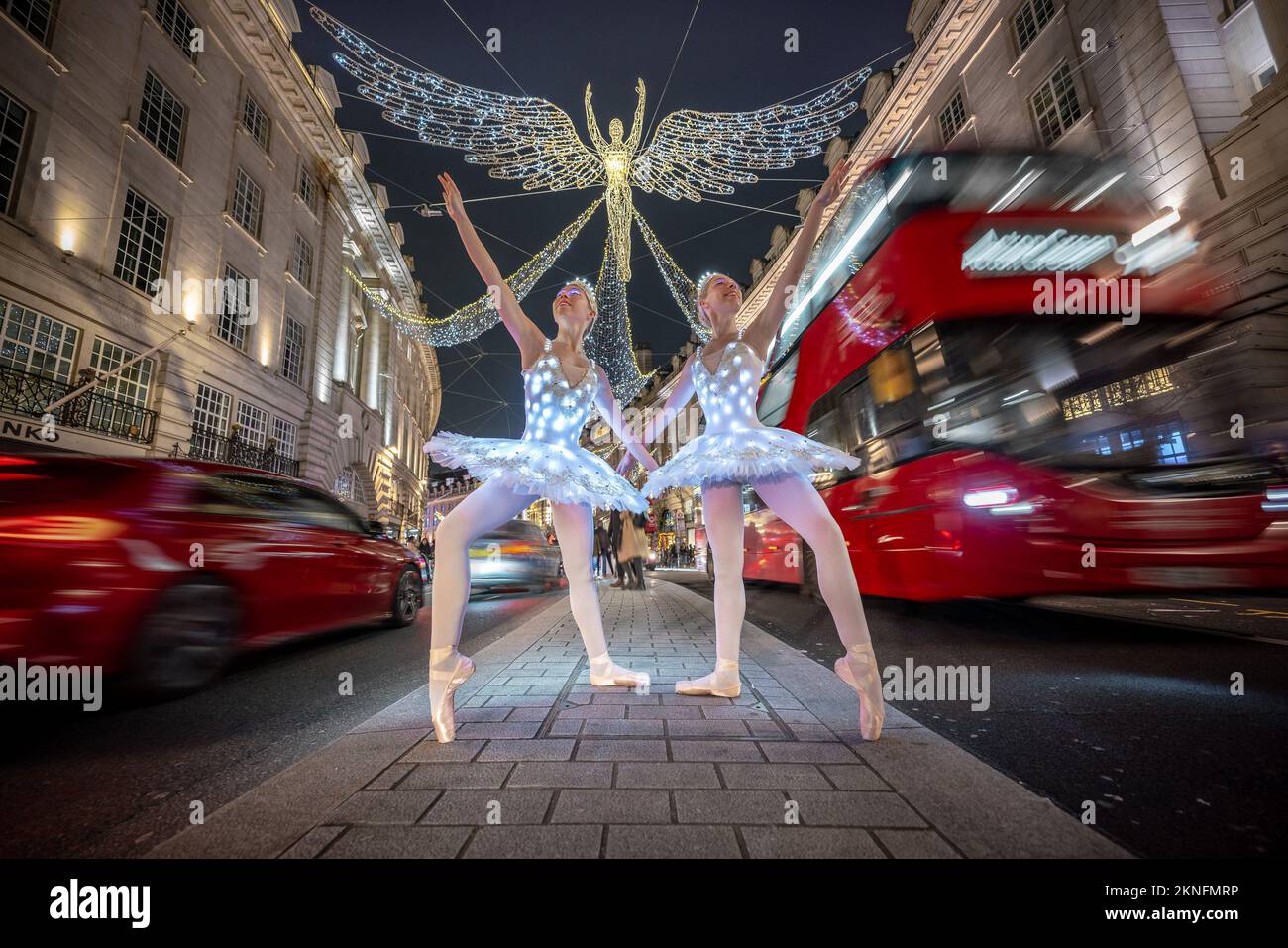 London, UK. 27th November, 2022. Christmas Ballerinas Twins Abigail(R