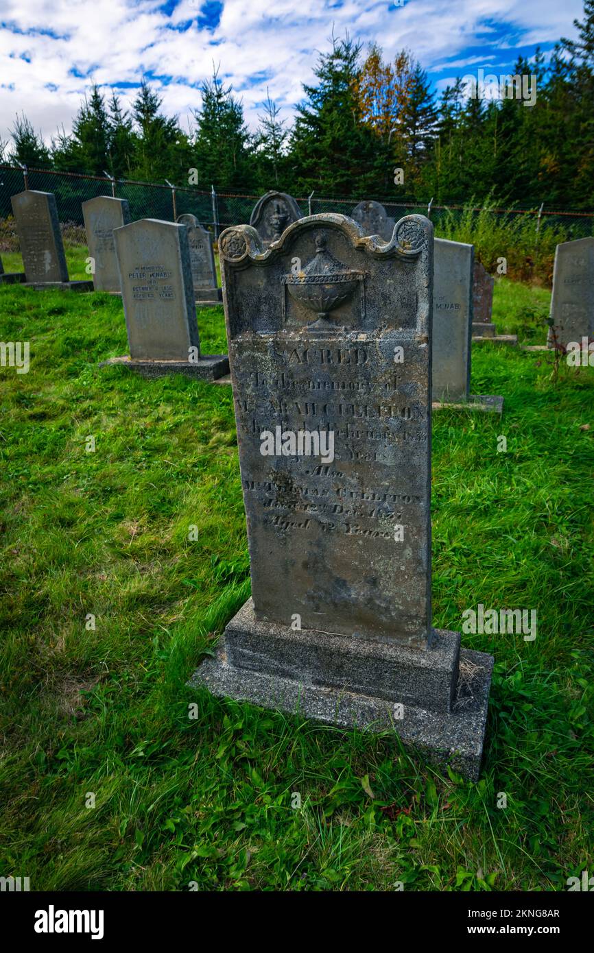 'the world's best defended graveyard' McNabs family graveyard on McNabs island next to Fort McNab Stock Photo