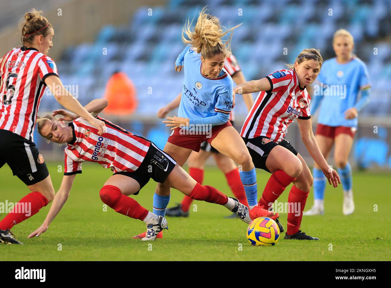 Laia Aleixandri #4 of Manchester City wins the ball against Emma Kelly #14 of Sunderland during the FA Womens Continental League Cup match Manchester City Women vs Sunderland AFC Women at Etihad Campus, Manchester, United Kingdom, 27th November 2022  (Photo by Conor Molloy/News Images) Stock Photo