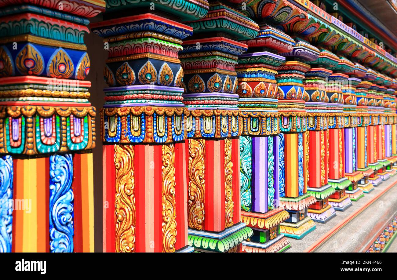 colors and patterns of beautiful wall, colorful pillar wall concrete