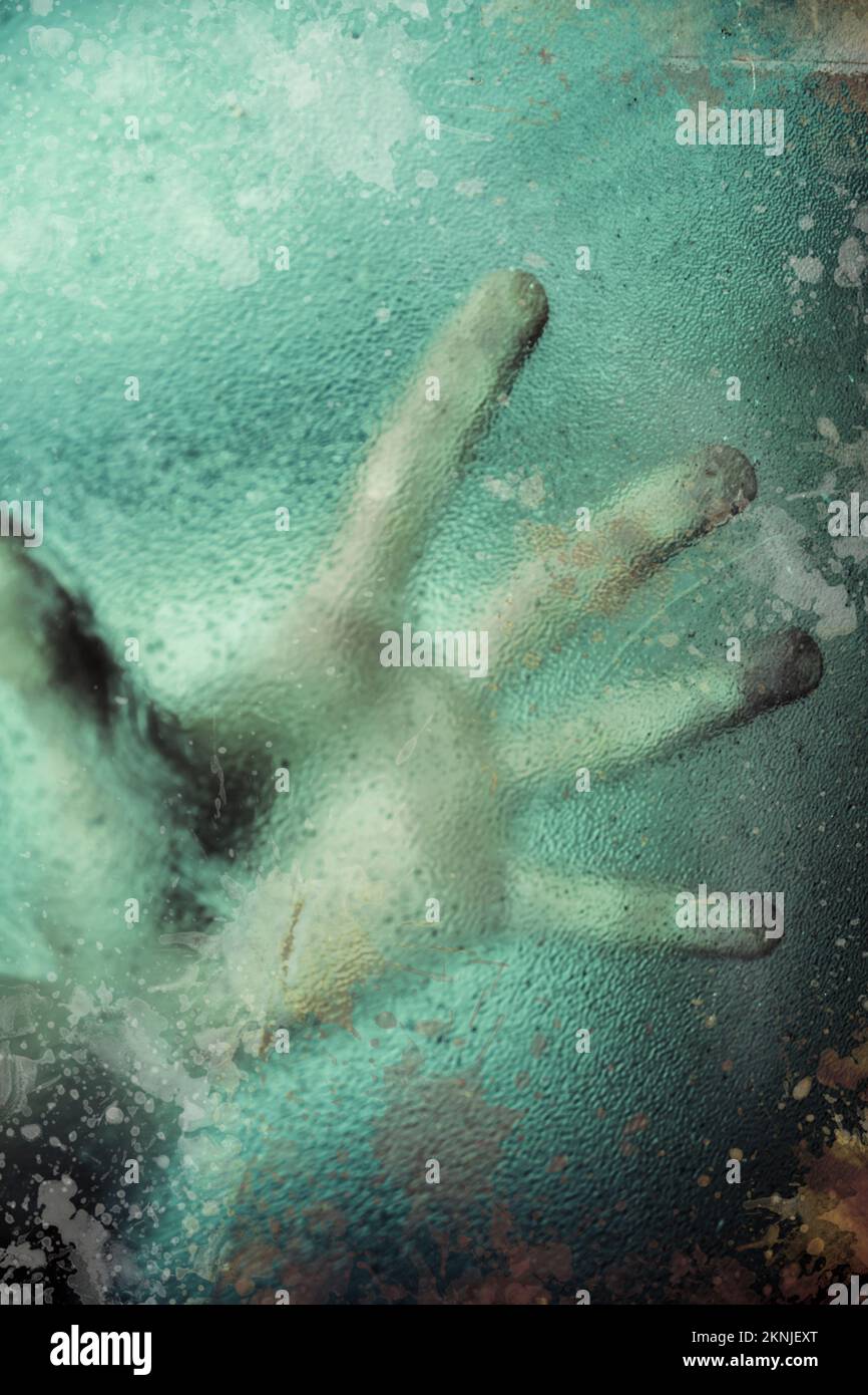 Man pressed against wall hi-res stock photography and images - Alamy