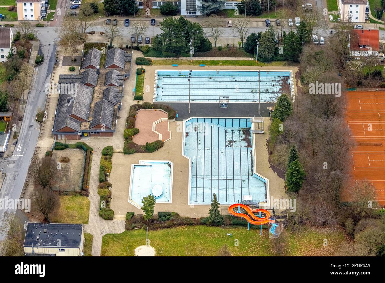 Aerial view, GSW Freibad Mitte in Kamen, Ruhr area, North Rhine-Westphalia, Germany, Bathhouse, Bathing resort, DE, Europe, Outdoor pool, Recreation, Stock Photo