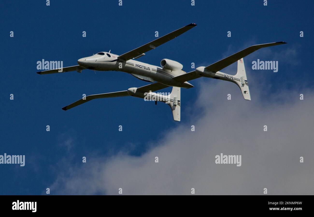 Scaled composite hi-res stock photography and images - Alamy