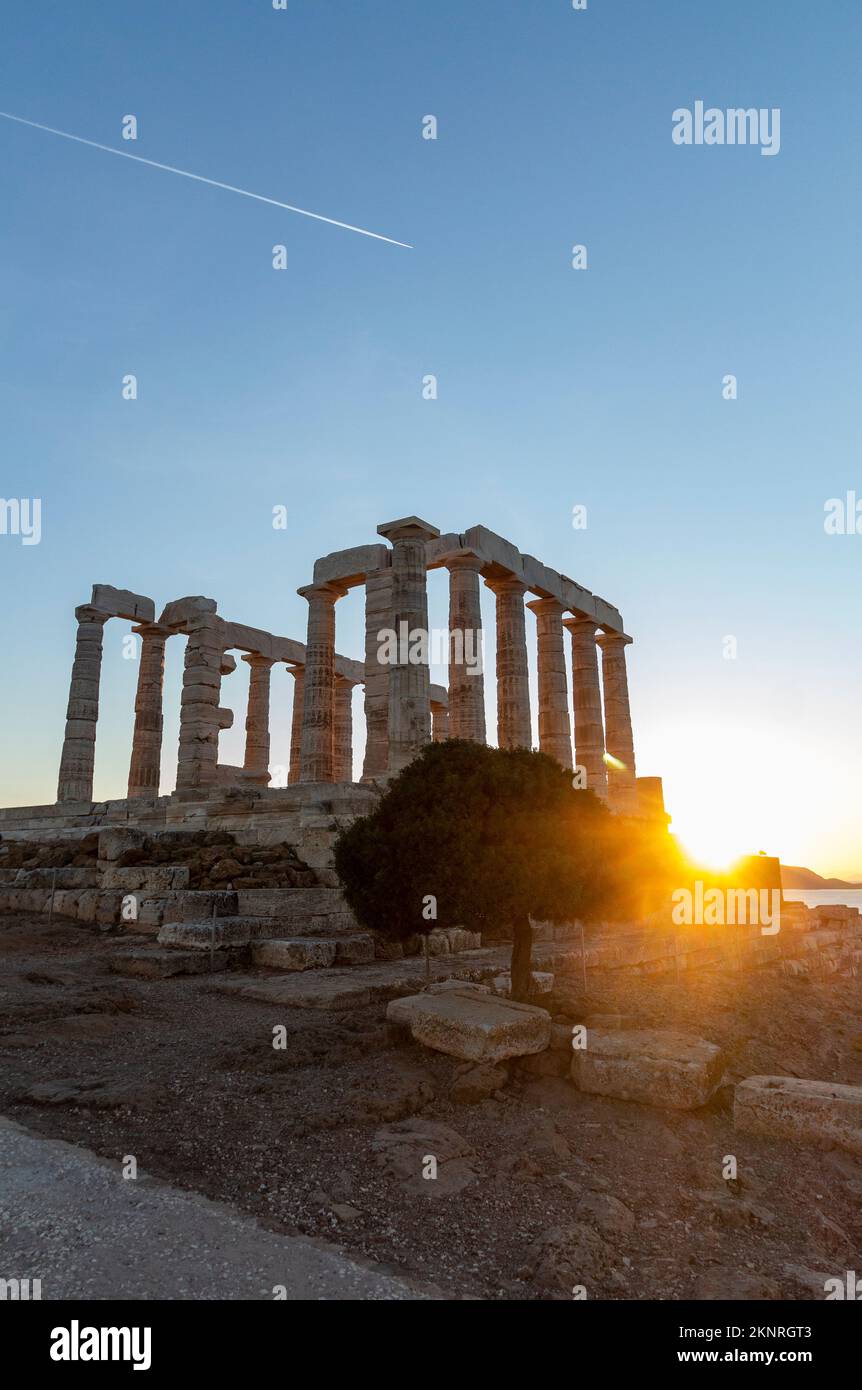 Ancient greek temple of Poseidon in Sounion peninsula Stock Photo - Alamy