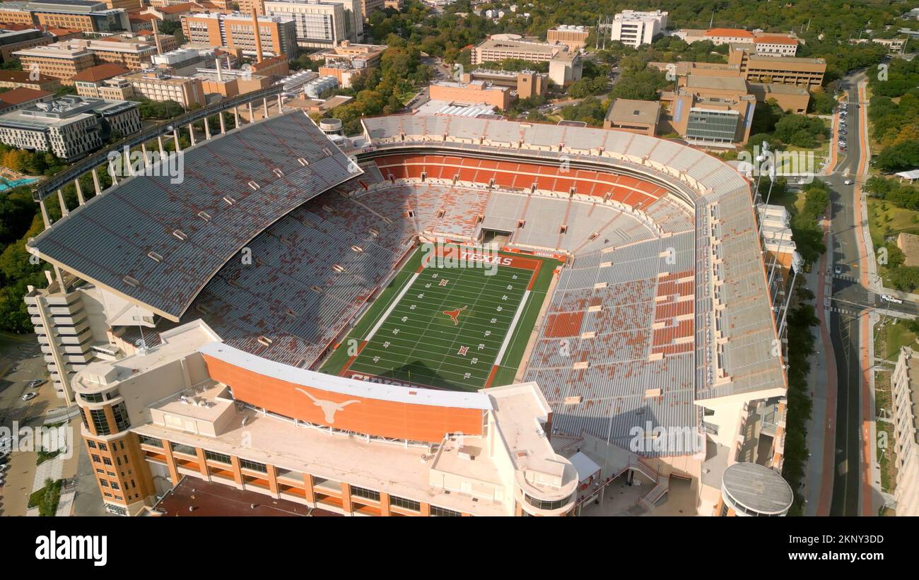 Darrell K Royal-Texas Memorial Stadium - home of the Longhorns Football ...