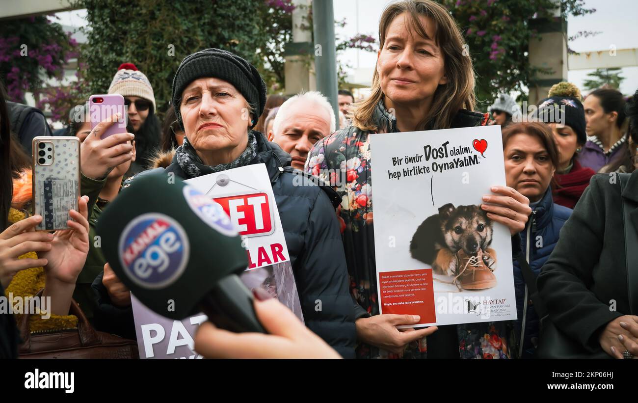 Who have launched a murder investigation hires stock photography and